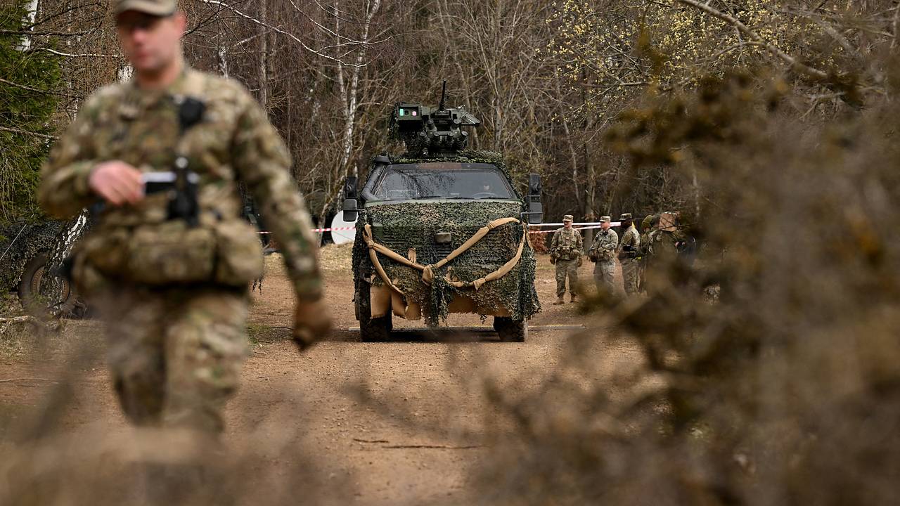 Стало известно о рекордном росте мировых военных расходов Стало известно о рекордном росте мировых военных расходов