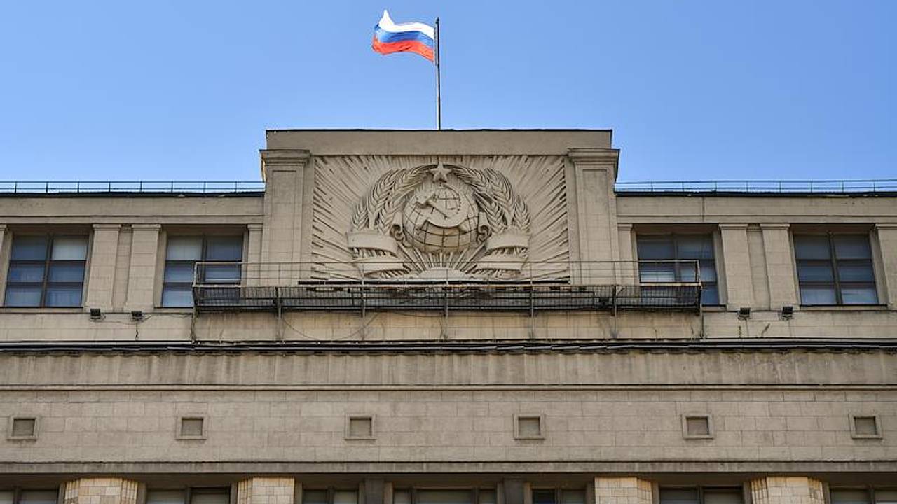 В Госдуме высказались о бесплатном обучении в колледжах для беременных подростков В Госдуме высказались о бесплатном обучении в колледжах для беременных подростков