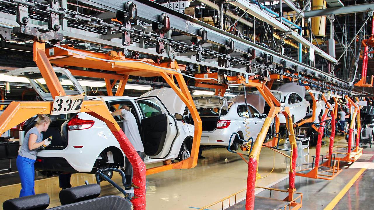 «АвтоВАЗ» заявил о планах резко увеличить поставки за рубеж «АвтоВАЗ» заявил о планах резко увеличить поставки за рубеж