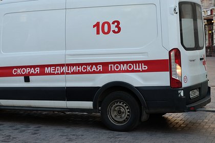 Работник склада был придавлен установкой для самолетов в российском аэропорту и не выжил Работник склада был придавлен установкой для самолетов в российском аэропорту и не выжил