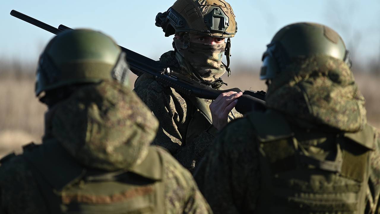 ФРГ призвала Россию согласиться на постоянное прекращение огня вместо перемирия ФРГ призвала Россию согласиться на постоянное прекращение огня вместо перемирия