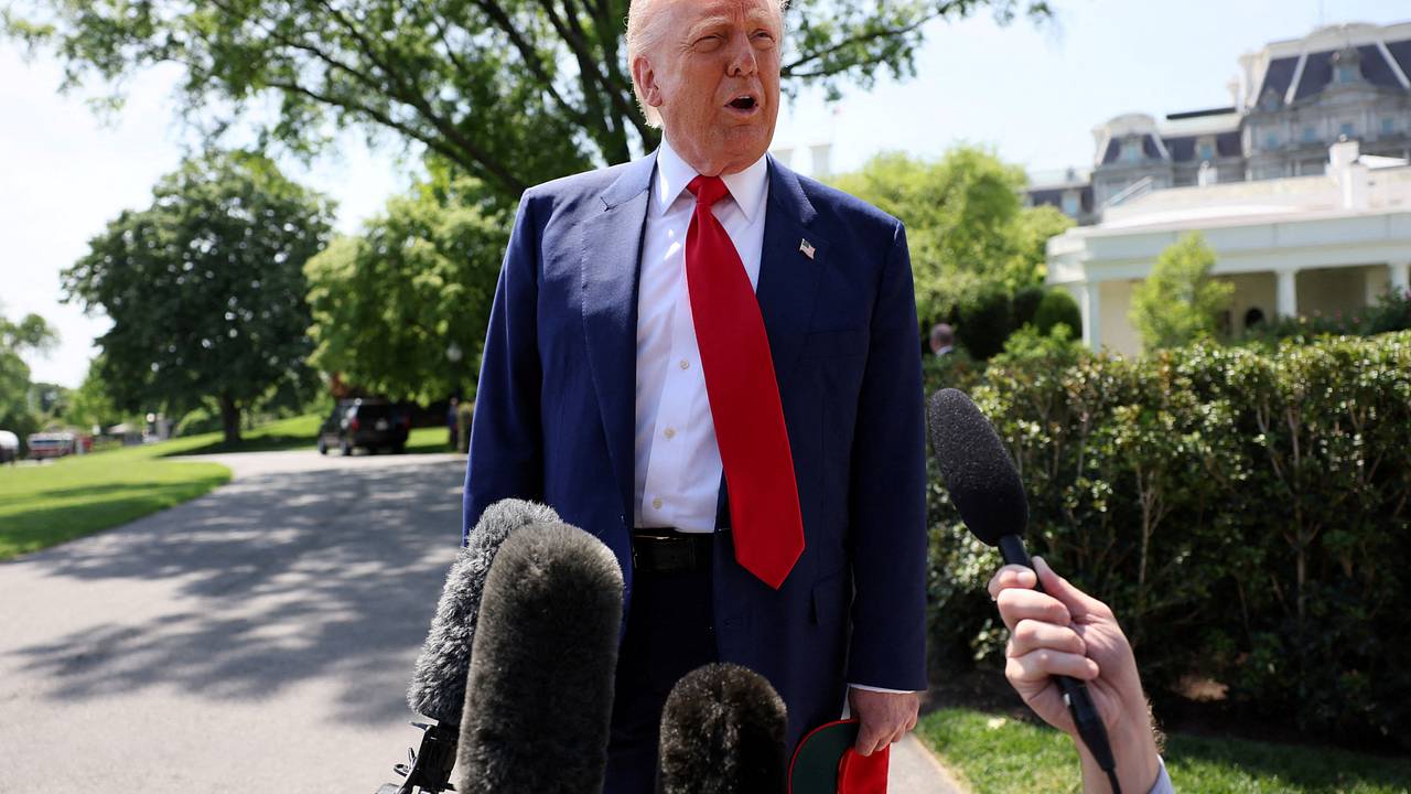 Трамп скорректировал предложения по решению украинского конфликта. Как это отразится на Зеленском? Трамп скорректировал предложения по решению украинского конфликта. Как это отразится на Зеленском?