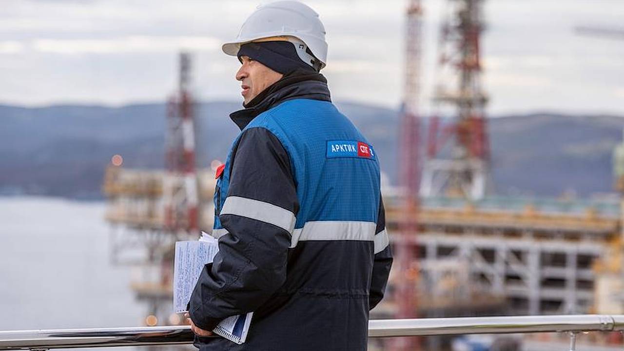 Россия нашла четыре газовоза для вывоза СПГ из Арктики Россия нашла четыре газовоза для вывоза СПГ из Арктики