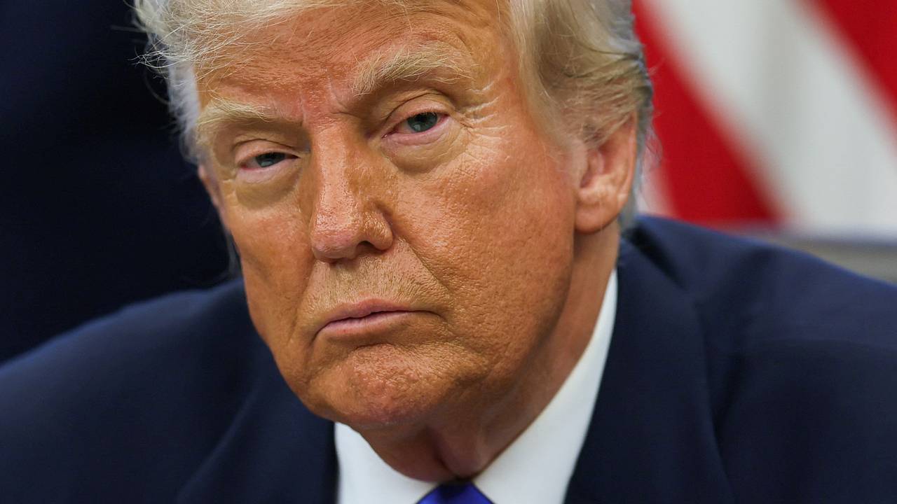 Трамп пообещал премьеру Канады остаться друзьями Трамп пообещал премьеру Канады остаться друзьями