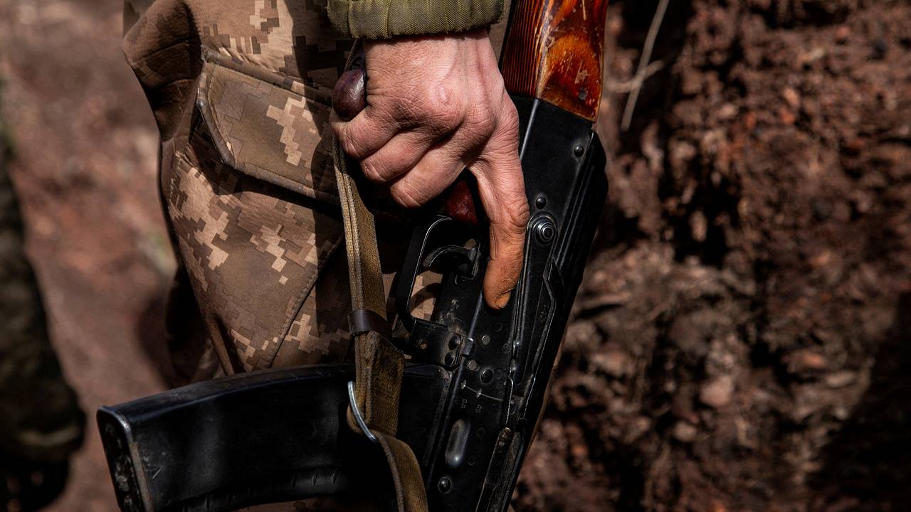 Под Киевом мужчина устроил стрельбу и смертельно ранил несколько человек Под Киевом мужчина устроил стрельбу и смертельно ранил несколько человек
