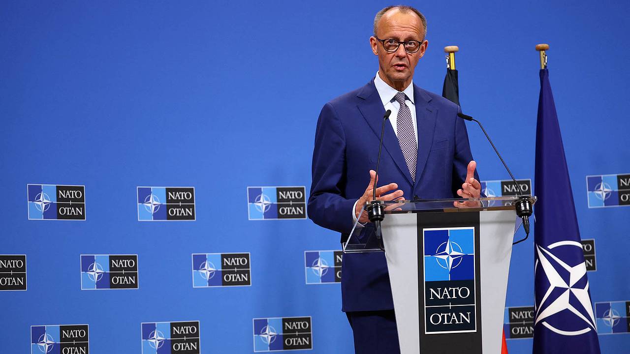Канцлер ФРГ понадеялся на скорое прекращение огня на Украине