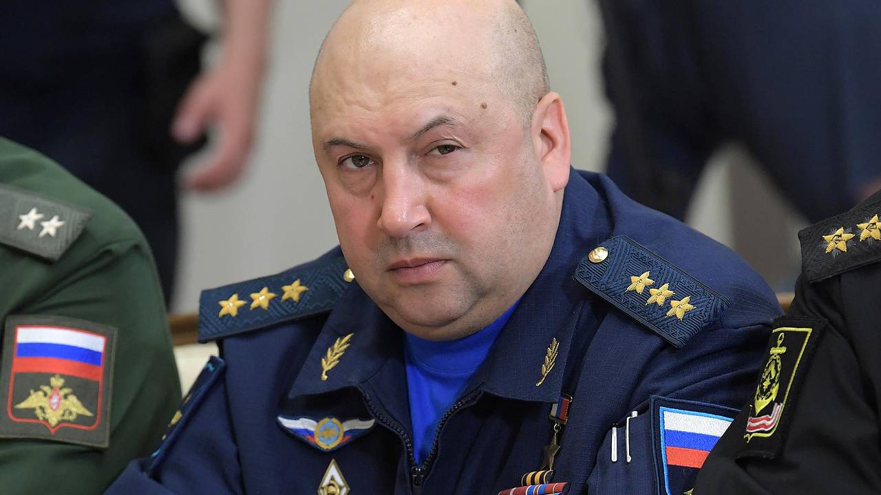 Раскрыта предполагаемая должность находящегося в Африке генерала Суровикина