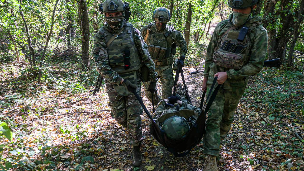 Сын погибшего при доставке помощи на Донбасс актера снимет фильм об СВО