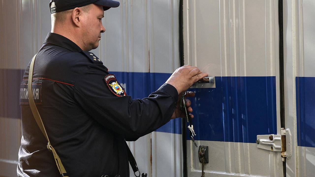 Замначальник российского УФСИН арестован по делу о получении взятки Замначальник российского УФСИН арестован по делу о получении взятки