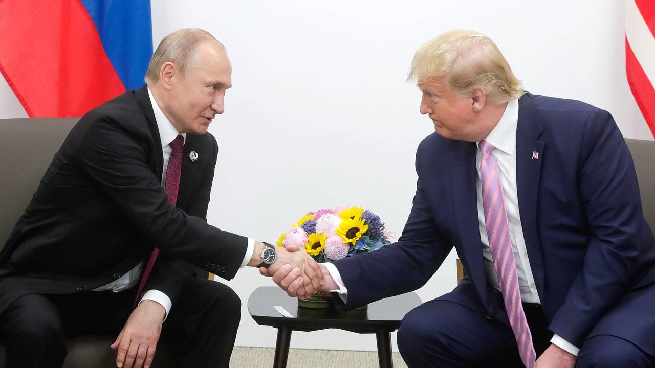 Трамп заявил о готовности к встрече с Путиным Трамп заявил о готовности к встрече с Путиным
