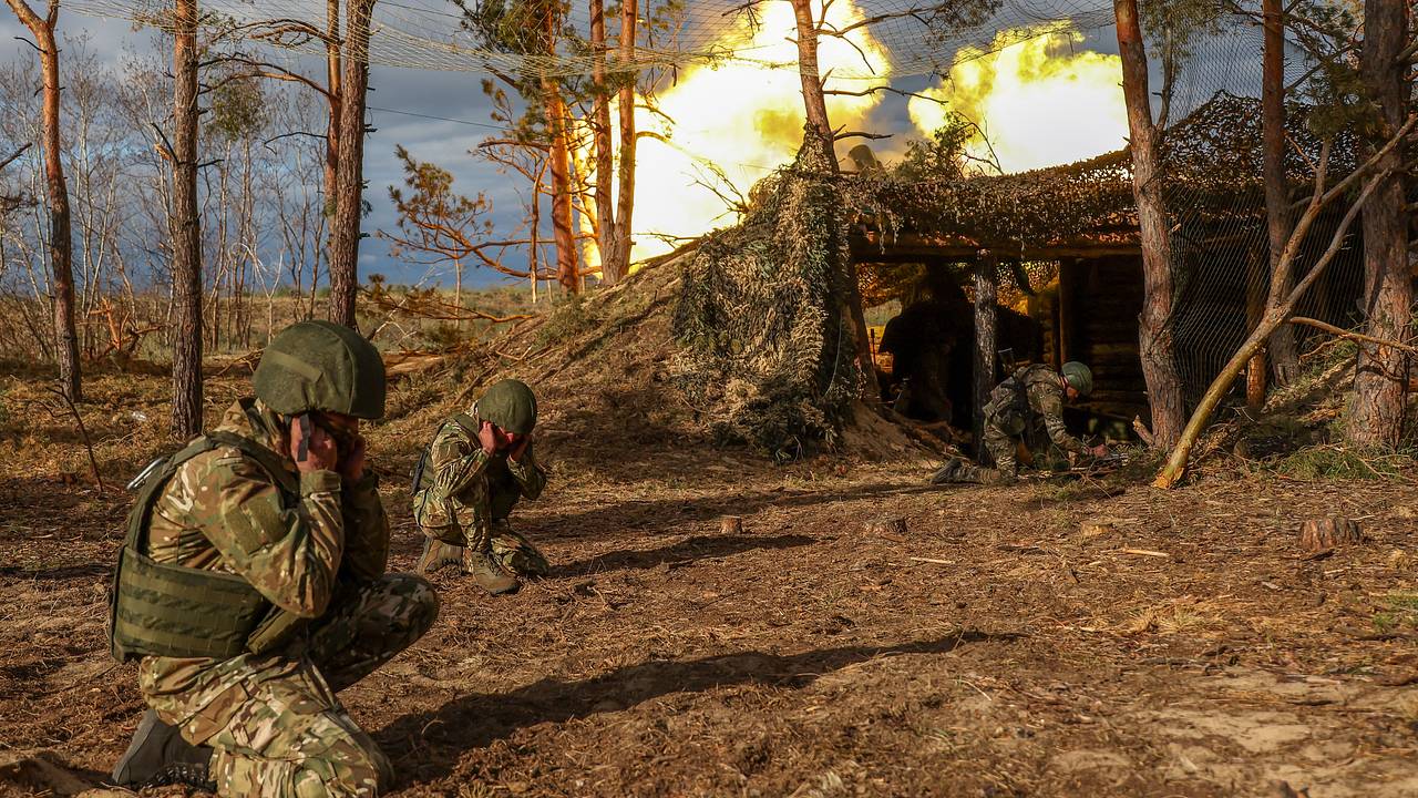 В Кремле сообщили о продолжении работы по урегулированию конфликта на Украине