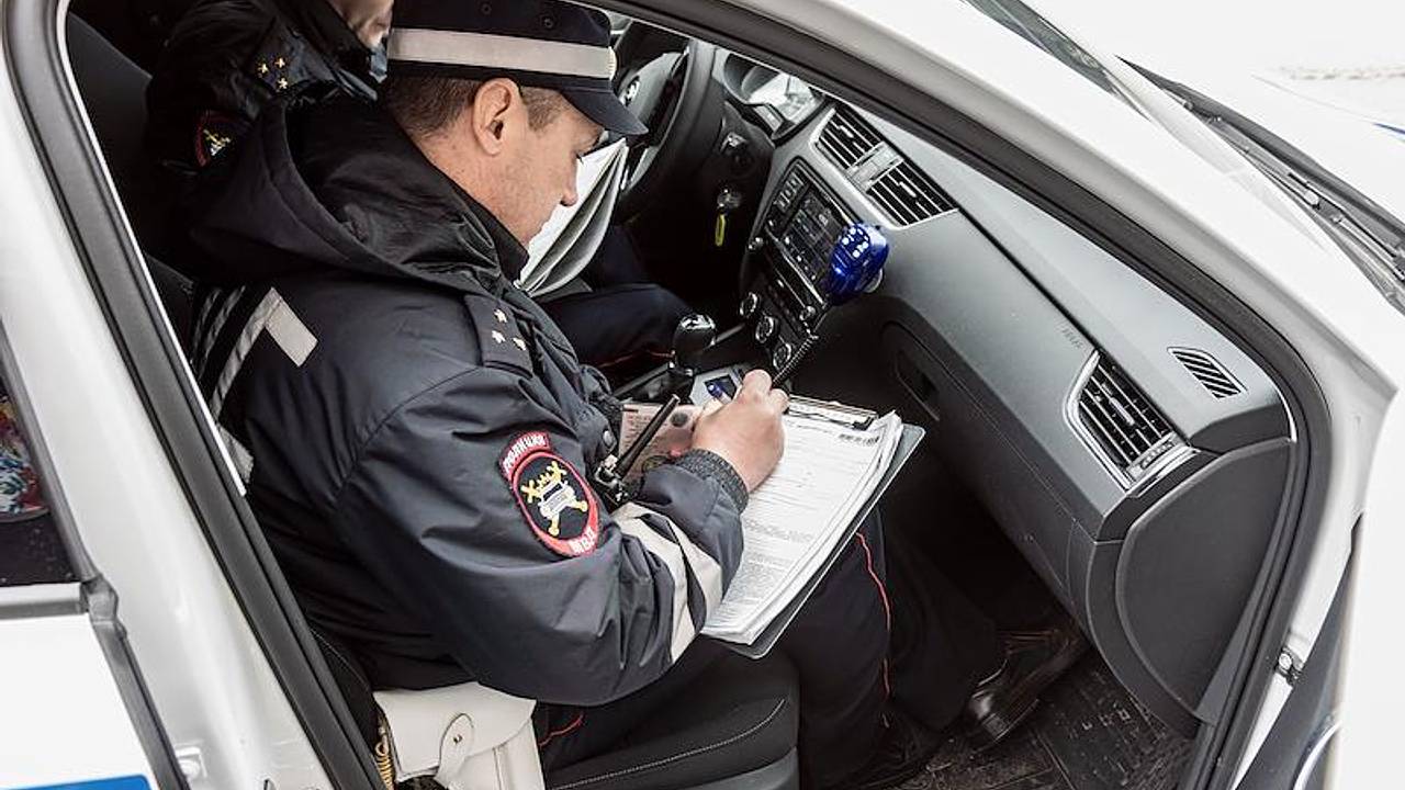 С российских водителей решили собрать в восемь раз больше штрафов С российских водителей решили собрать в восемь раз больше штрафов