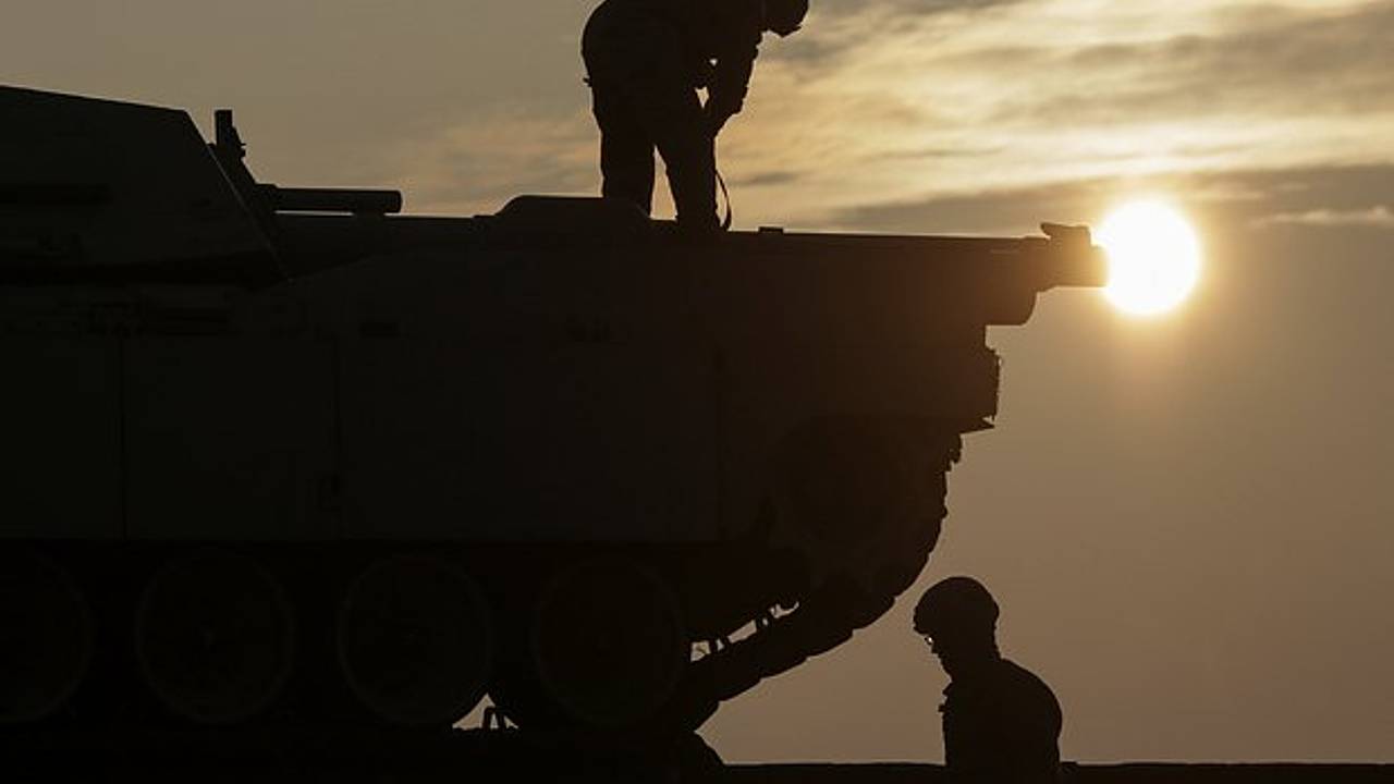 В Австралии заявили об отправке списанных танков Abrams Украине В Австралии заявили об отправке списанных танков Abrams Украине