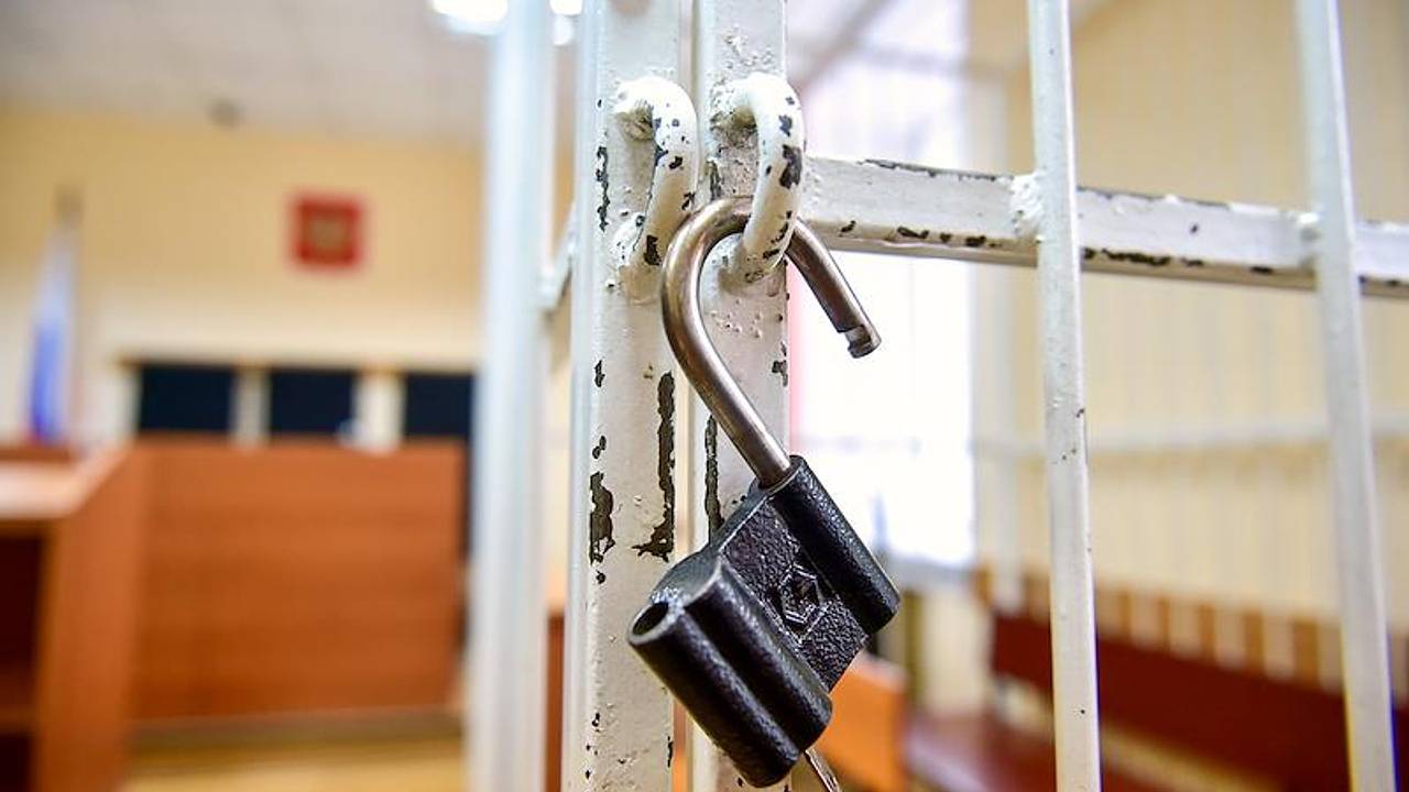 Оглашен приговор российским полицейским за отравившихся по их вине пенсионеров Оглашен приговор российским полицейским за отравившихся по их вине пенсионеров