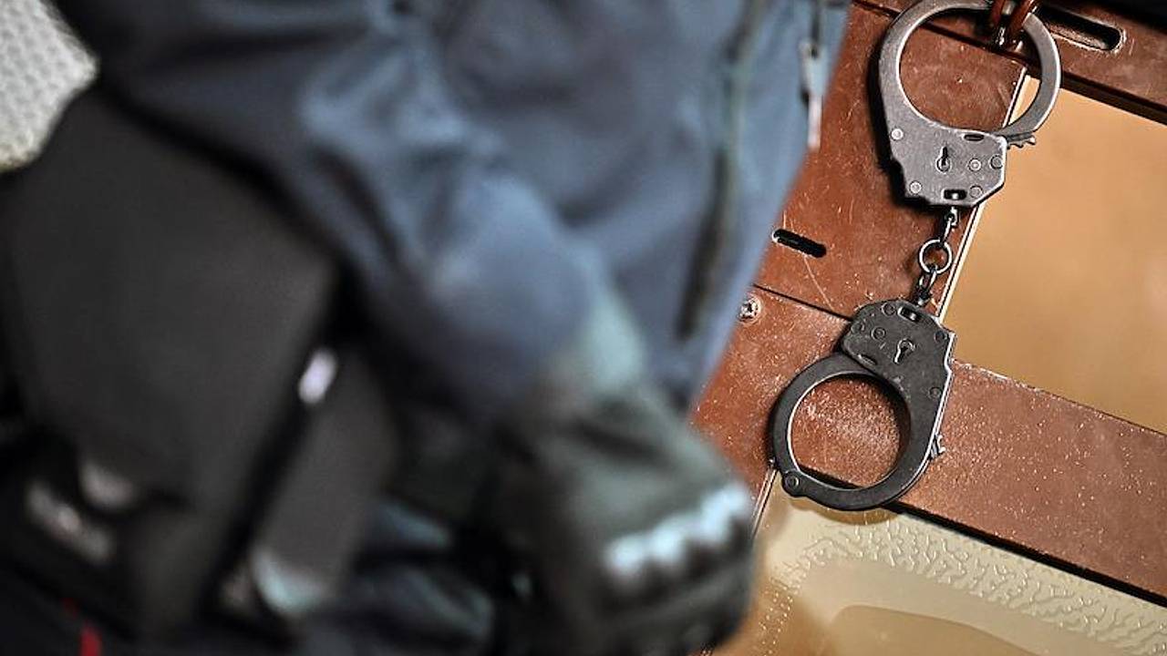 Собиравшего данные о местах дислокации Российской армии мужчину осудили за госизмену Собиравшего данные о местах дислокации Российской армии мужчину осудили за госизмену