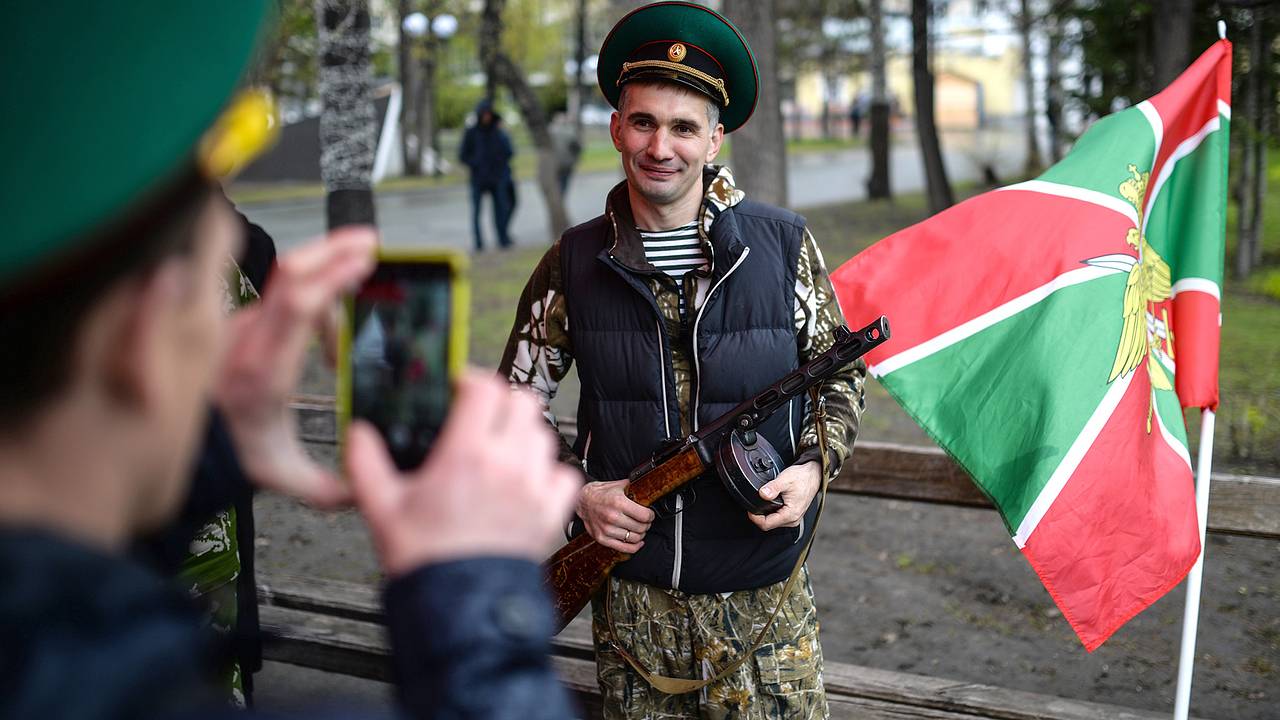 Поздравления с Днем пограничника: красивые слова на праздник в прозе и стихах Поздравления с Днем пограничника: красивые слова на праздник в прозе и стихах