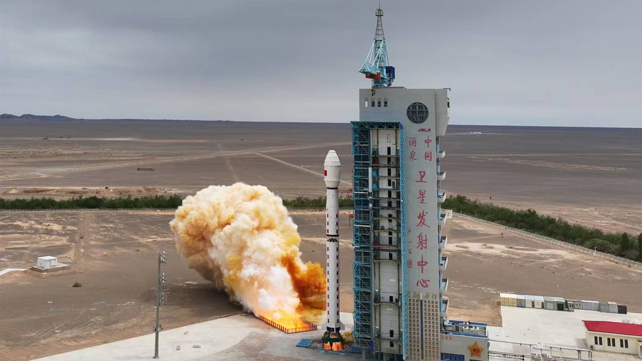 Китай запустил спутник Shijian 26 Китай запустил спутник Shijian 26