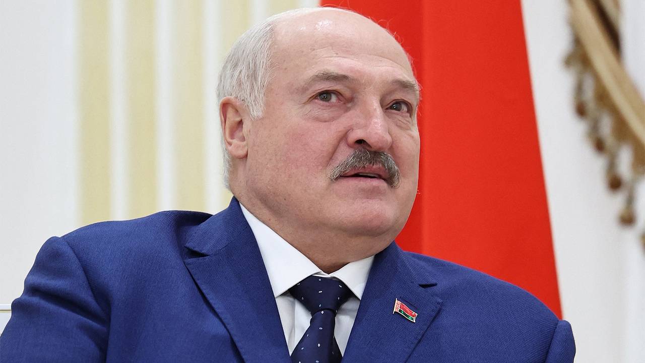 Лукашенко предостерег лудоманов