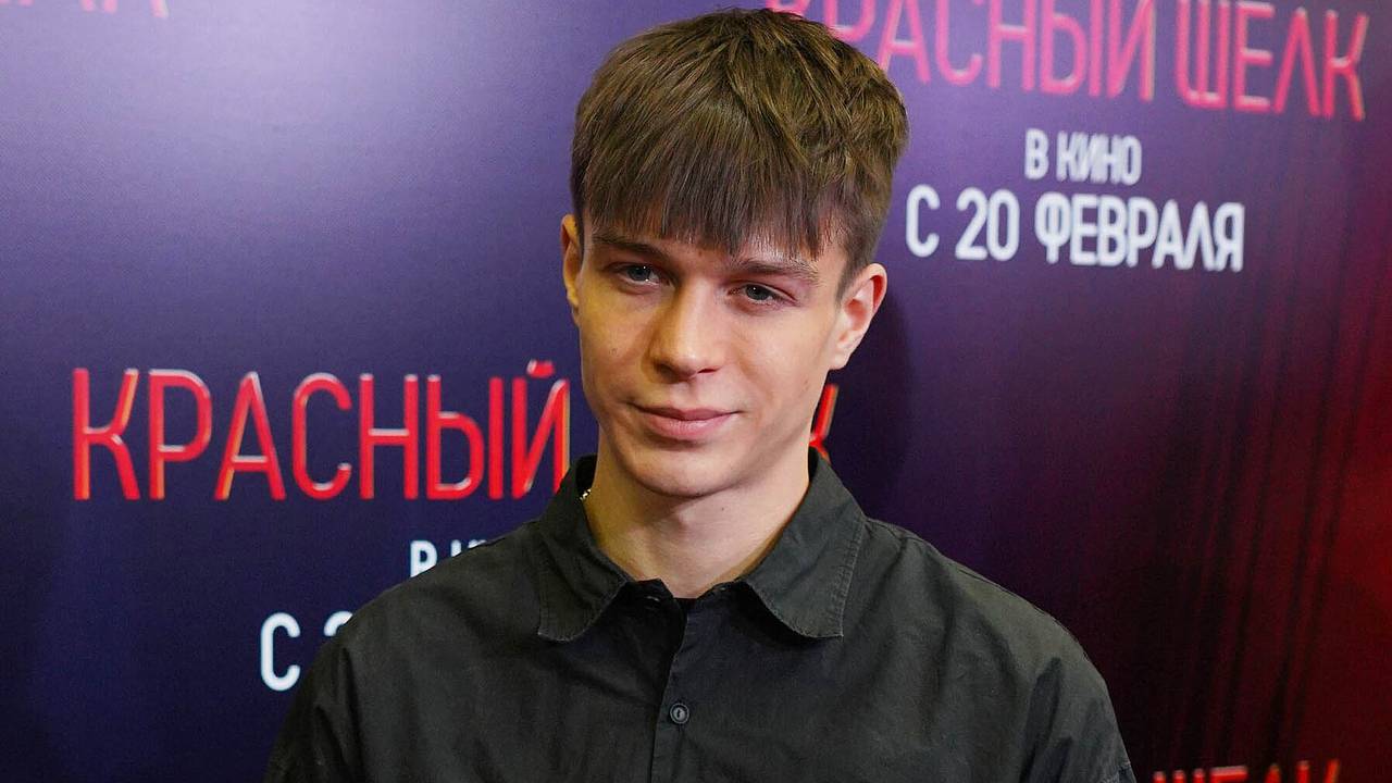 Представитель актера Калюжного отреагировал на сообщения о его службе в элитных войсках Представитель актера Калюжного отреагировал на сообщения о его службе в элитных войсках
