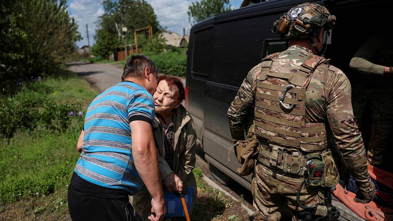 Украина решила расширить принудительную эвакуацию в Днепропетровской области Украина решила расширить принудительную эвакуацию в Днепропетровской области