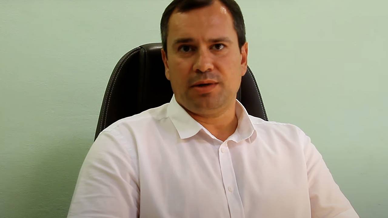 В Керчи чиновники пожаловались на лишение премий из-за отсутствия лайков под постами мэра В Керчи чиновники пожаловались на лишение премий из-за отсутствия лайков под постами мэра
