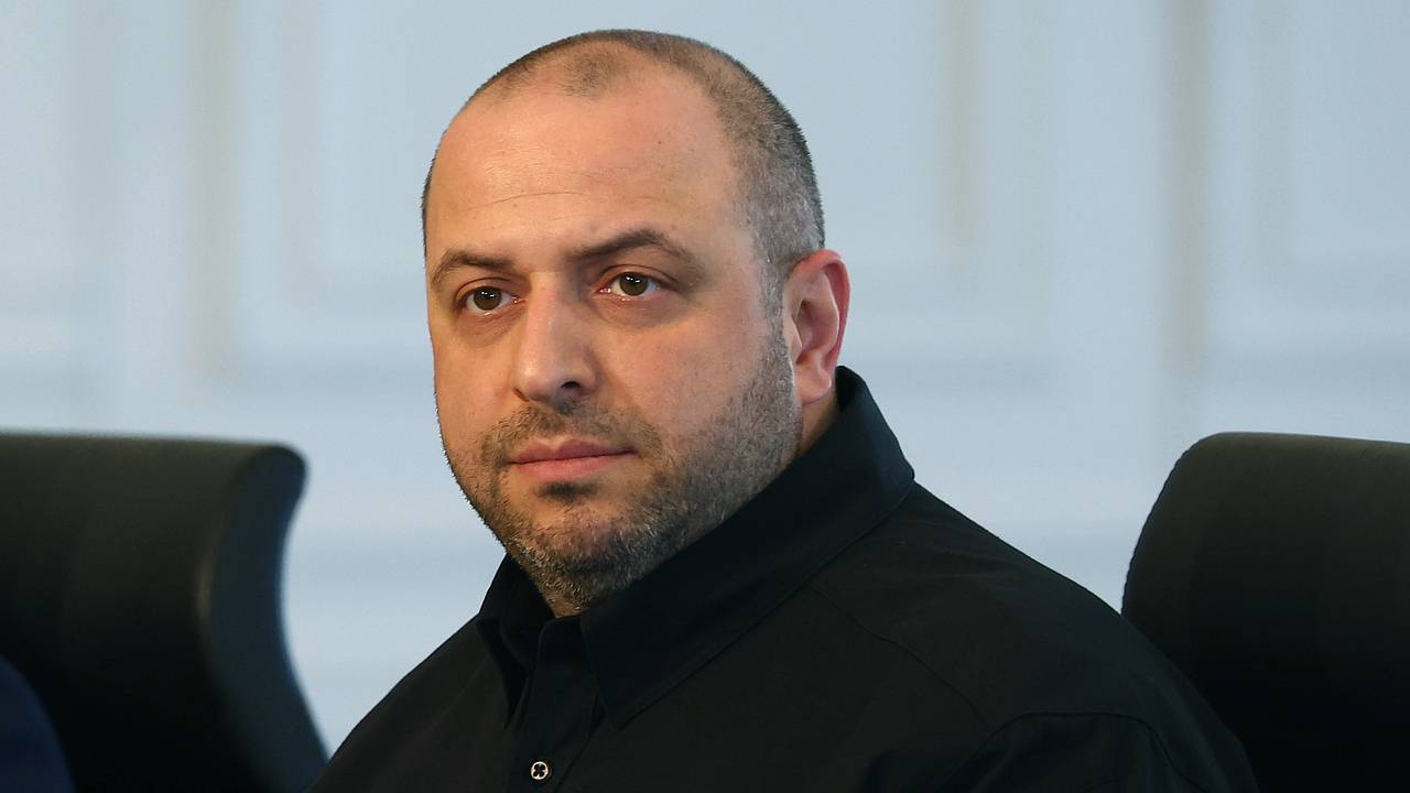 Умеров обошелся без переводчика на переговорах с Россией Умеров обошелся без переводчика на переговорах с Россией