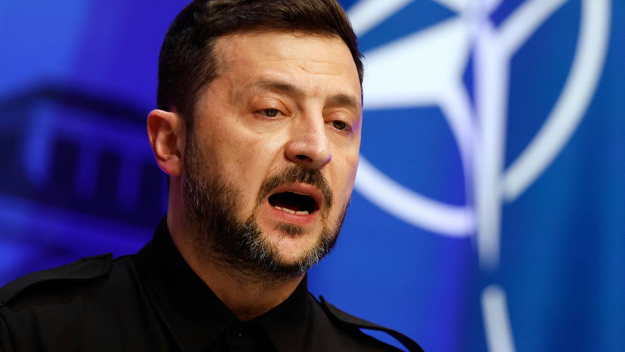 Зеленский отказался от российского предложения по перемирию