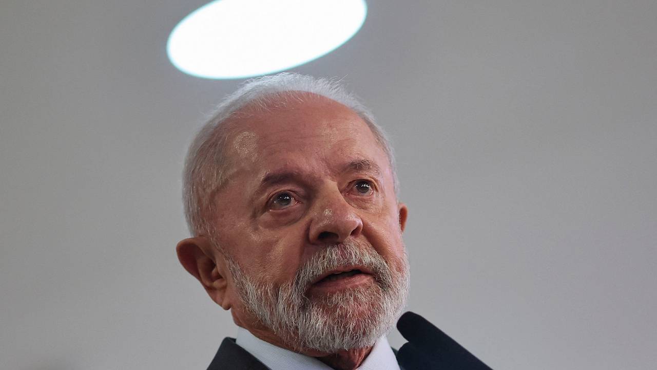 Президент Бразилии призвал к скорейшему завершению конфликта на Украине Президент Бразилии призвал к скорейшему завершению конфликта на Украине