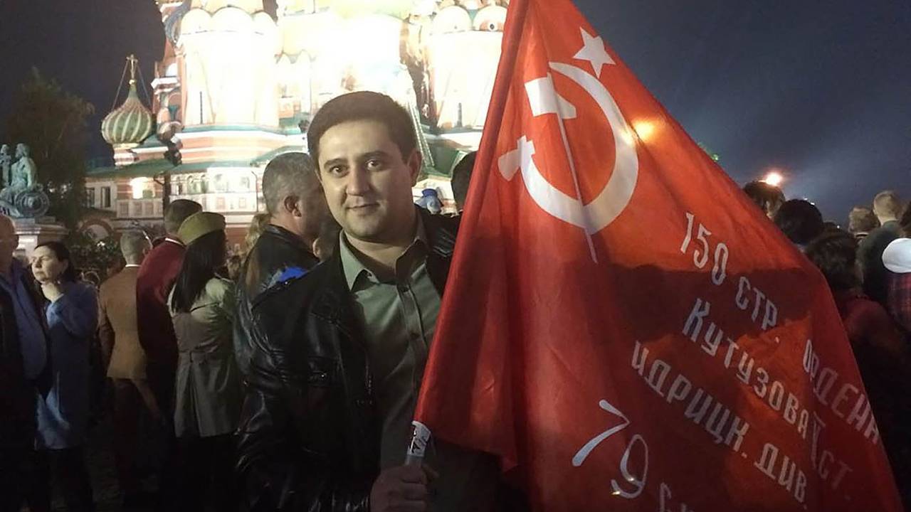 «Публично призывал к этническим чисткам». В Чечне заявили, что бизнес-тренер был не похищен, а задержан. И объяснили причины «Публично призывал к этническим чисткам». В Чечне заявили, что бизнес-тренер был не похищен, а задержан. И объяснили причины
