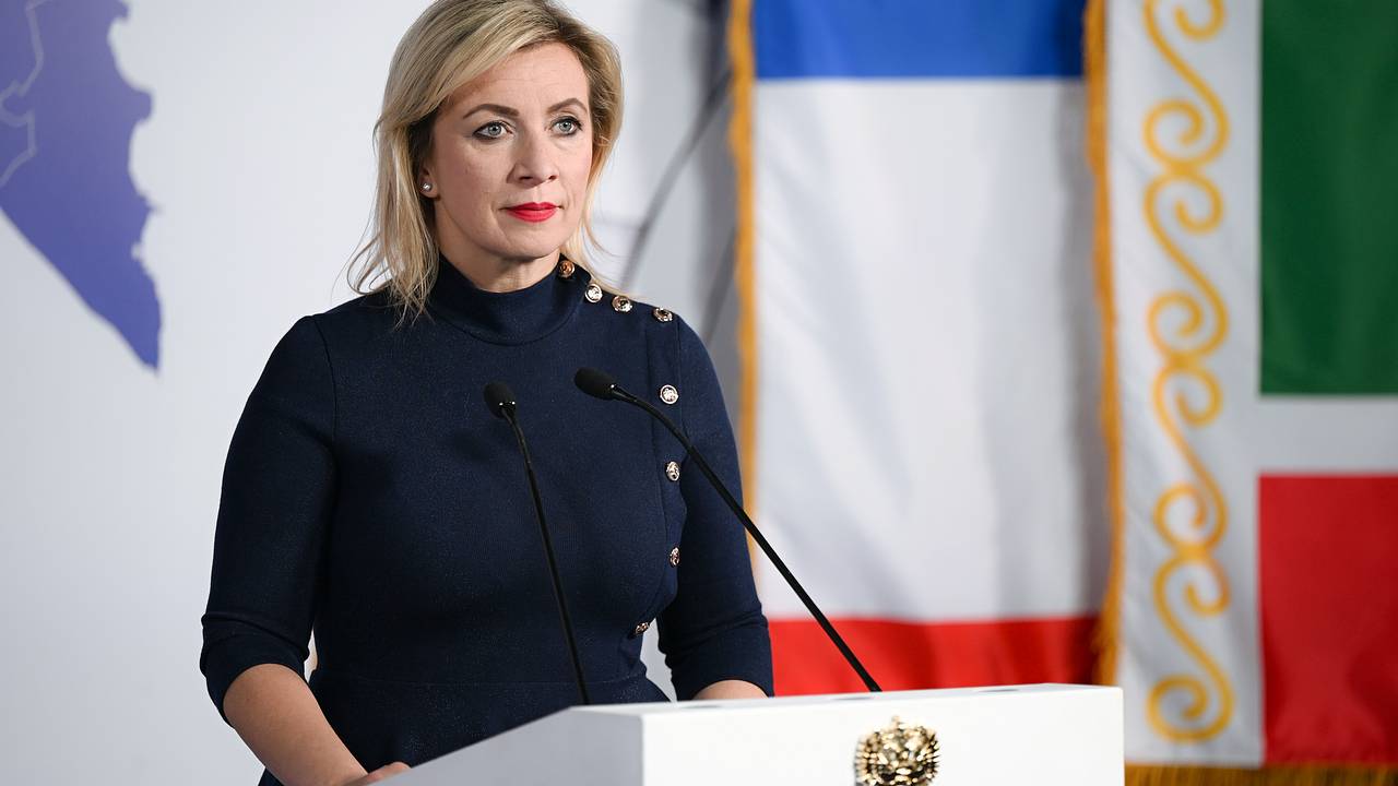 Захарова прокомментировала заявление Стармера о готовности Британии к войне с Россией Захарова прокомментировала заявление Стармера о готовности Британии к войне с Россией