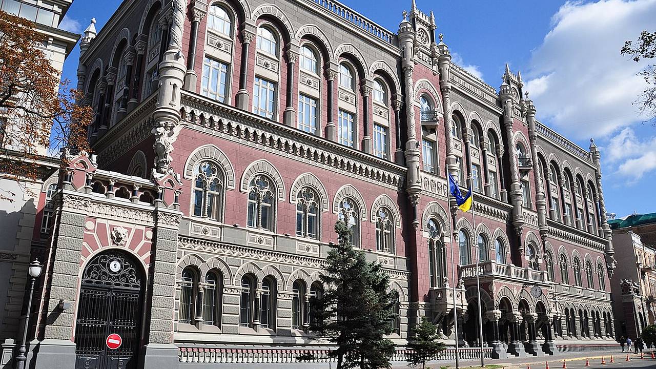 Потери Украины от завершения режима льготной торговли с Европой оценили Потери Украины от завершения режима льготной торговли с Европой оценили