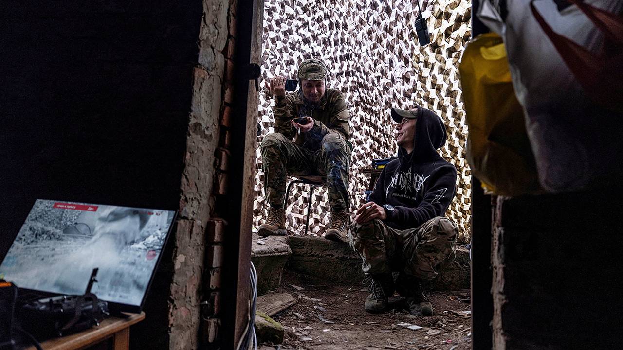 Пункт управления дронов ВСУ уничтожили на Красноармейском направлении Пункт управления дронов ВСУ уничтожили на Красноармейском направлении