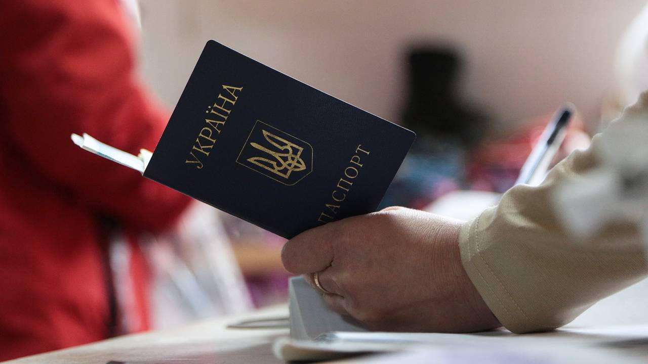 Украинцам стали запрещать въезд в Россию из-за удаленных данных на телефоне Украинцам стали запрещать въезд в Россию из-за удаленных данных на телефоне