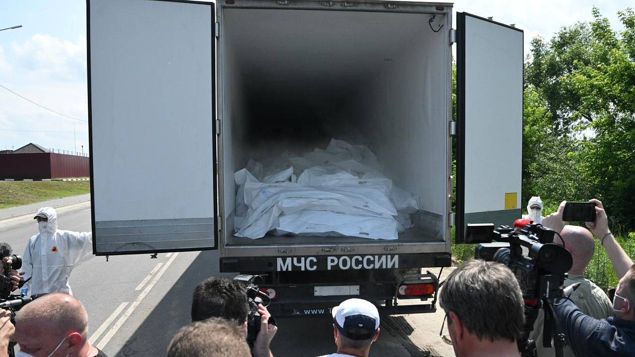 Политолог спрогнозировал реакцию Запада на отказ Киева забирать тела солдат ВСУ Политолог спрогнозировал реакцию Запада на отказ Киева забирать тела солдат ВСУ