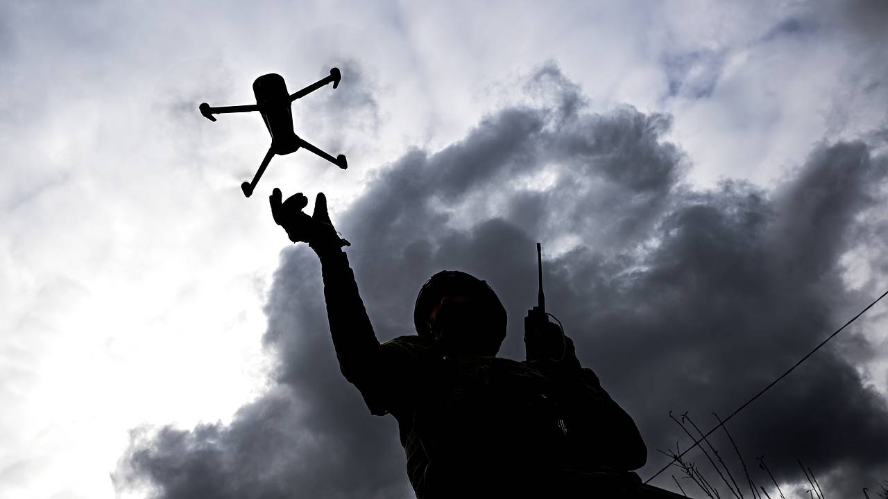 В России захотели создать первое военное училище войск беспилотных систем