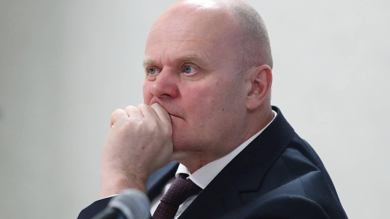 Суд изберет меру пресечения мэру Красноярска по делу о взятках на 180 миллионов рублей Суд изберет меру пресечения мэру Красноярска по делу о взятках на 180 миллионов рублей