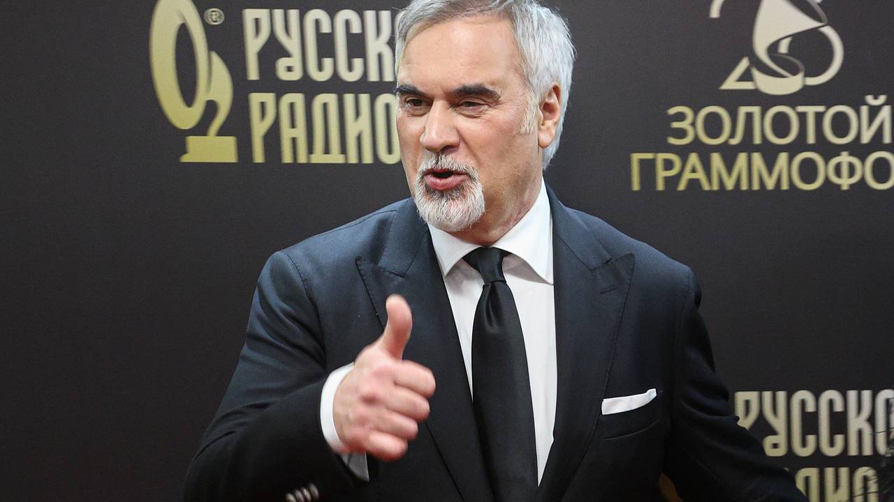 Продюсер назвал причину возвращения Меладзе в Россию Продюсер назвал причину возвращения Меладзе в Россию
