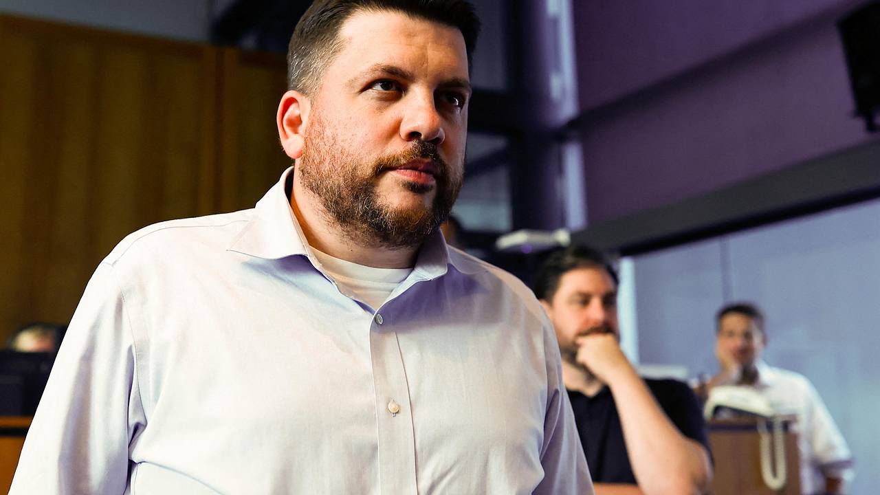 Экс-глава ФБК получил заочный приговор за экстремизм и фейки