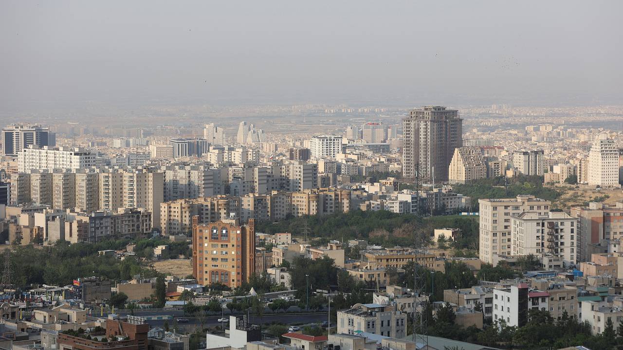 Стало известно о нахождении в Иране 51 российского артиста Стало известно о нахождении в Иране 51 российского артиста
