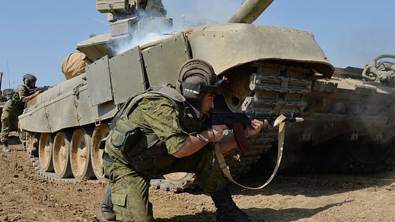 Военкор допустил неожиданный поворот для ВСУ в зоне СВО Военкор допустил неожиданный поворот для ВСУ в зоне СВО