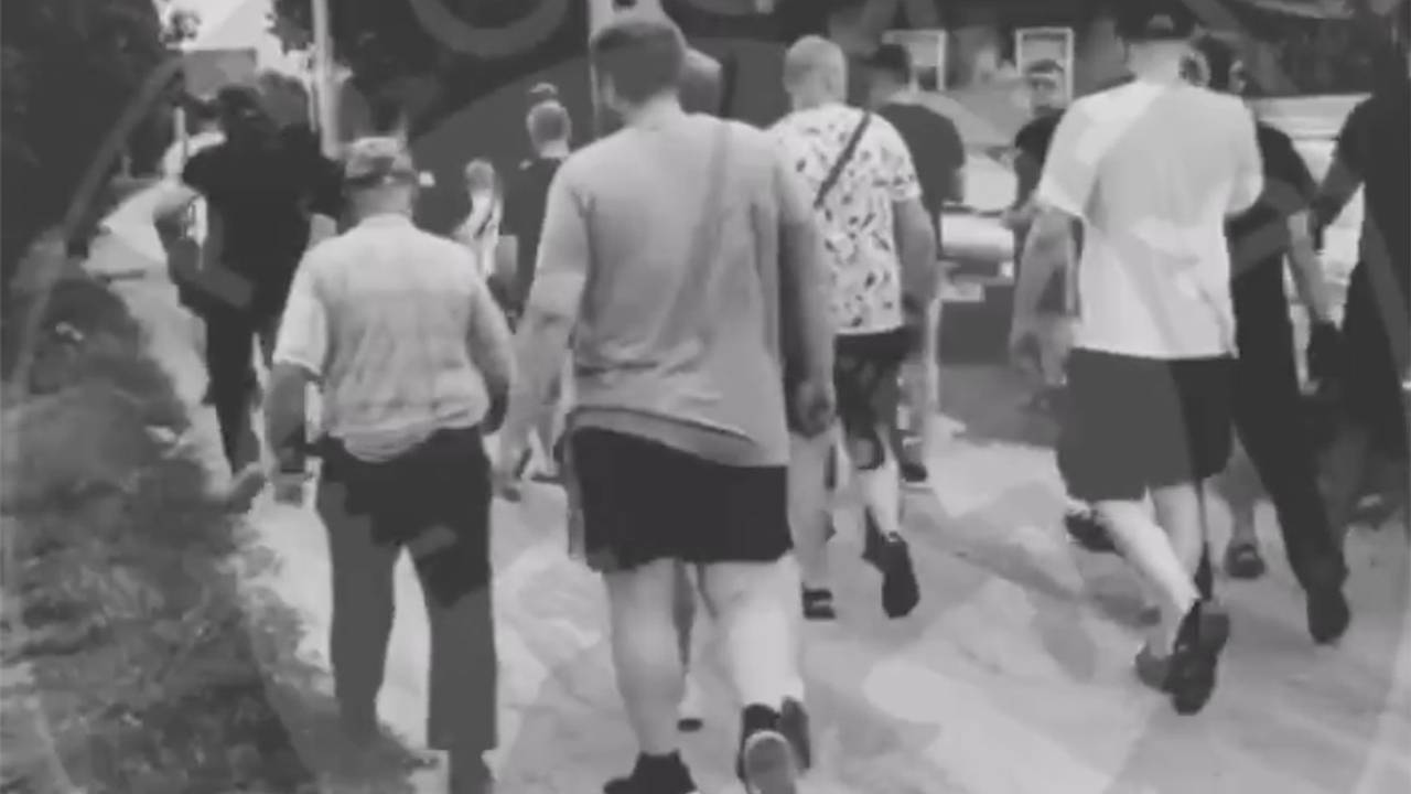 Угрозы активистов «Русской общины» жителю Оренбурга сняли на видео Угрозы активистов «Русской общины» жителю Оренбурга сняли на видео