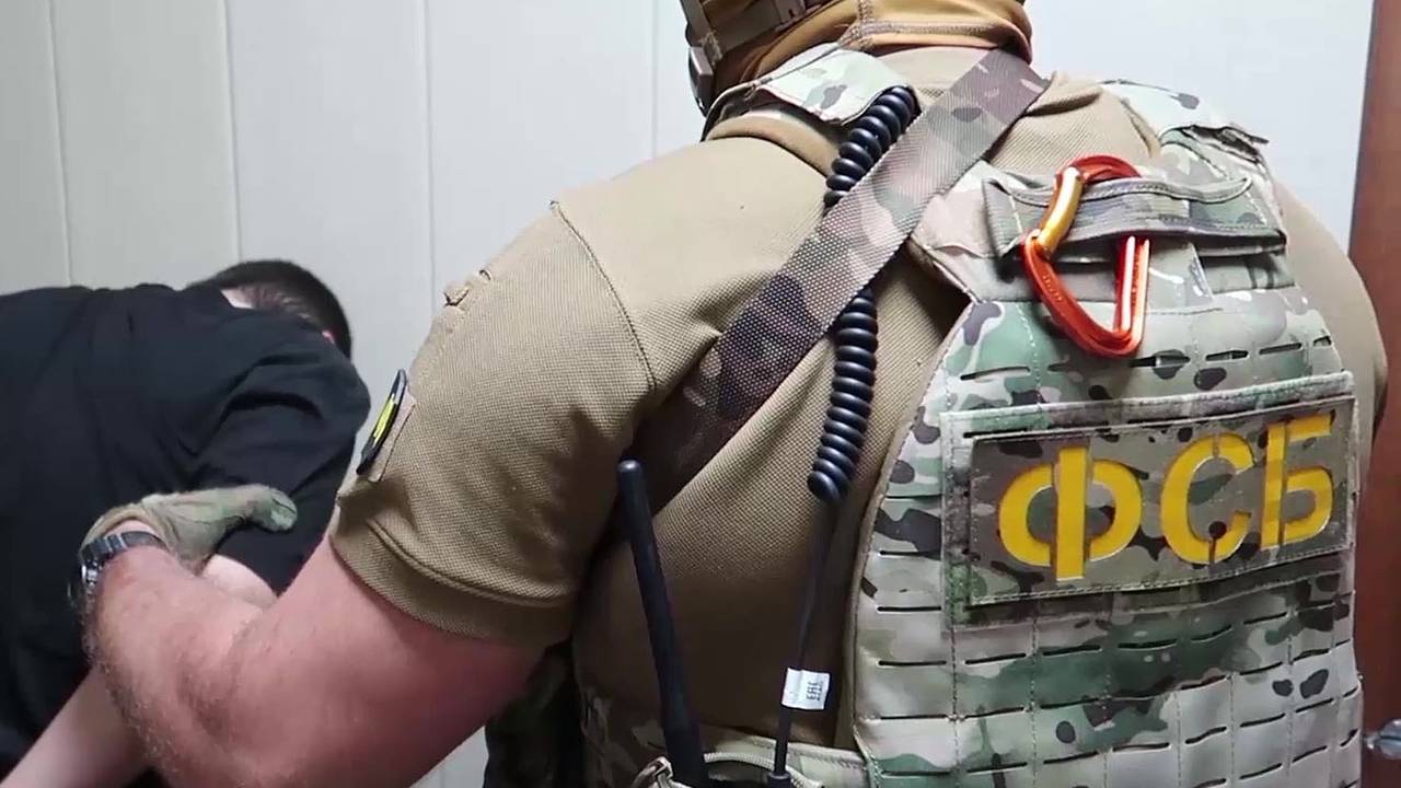 В отношении россиянина возбудили дело за призывы к смене власти В отношении россиянина возбудили дело за призывы к смене власти