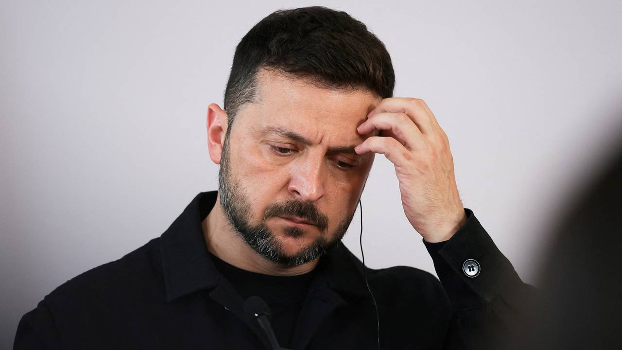 В Раде указали на факт признания Зеленским использования людей в качестве живого щита В Раде указали на факт признания Зеленским использования людей в качестве живого щита