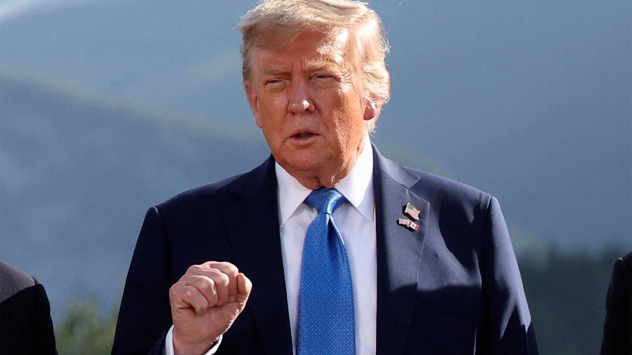 Трамп заявил о контроле США над небом Ирана