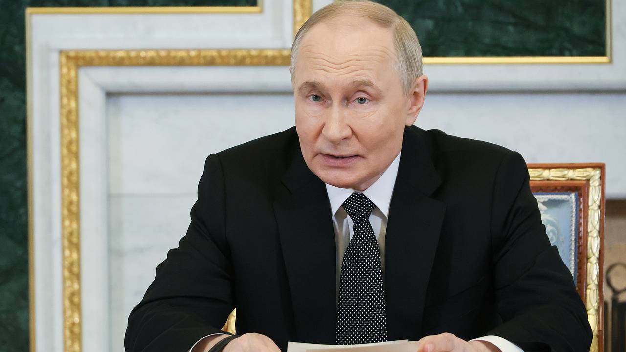 Путин собрал совещание по экономическим вопросам