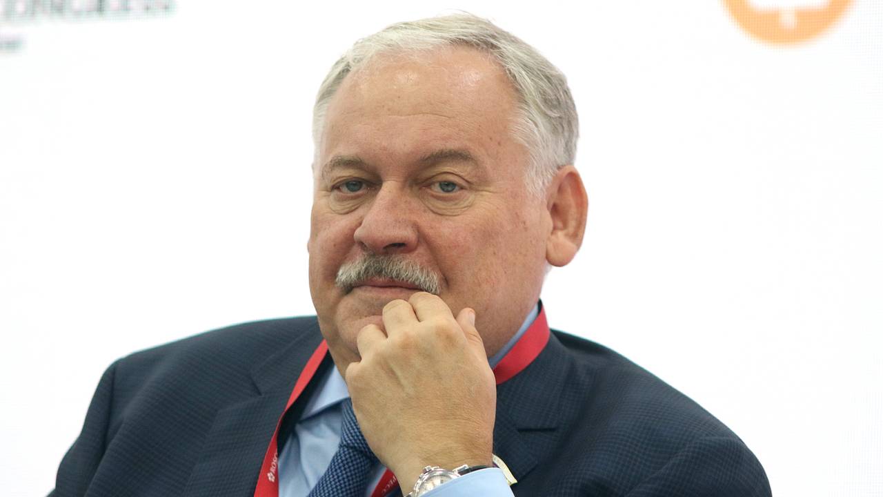 В Госдуме раскритиковали идею не пускать в школы плохо говорящих по-русски детей мигрантов В Госдуме раскритиковали идею не пускать в школы плохо говорящих по-русски детей мигрантов