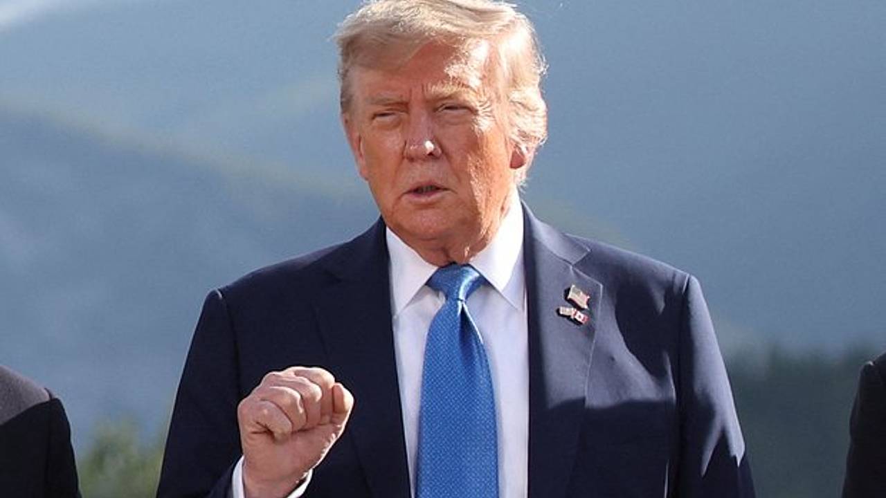 В США объяснили тактику Трампа в отношении Ирана В США объяснили тактику Трампа в отношении Ирана