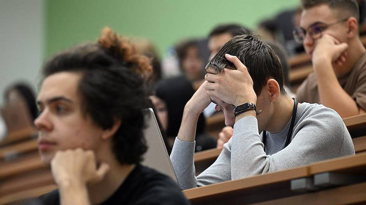 Ведущие российские вузы подняли цены на обучение Ведущие российские вузы подняли цены на обучение