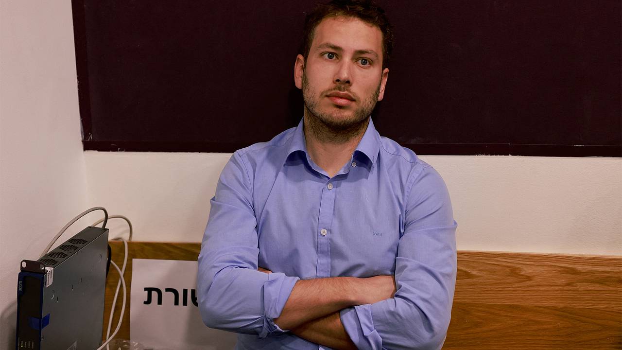 Нетаньяху поплатился свадьбой сына из-за конфликта с Ираном Нетаньяху поплатился свадьбой сына из-за конфликта с Ираном
