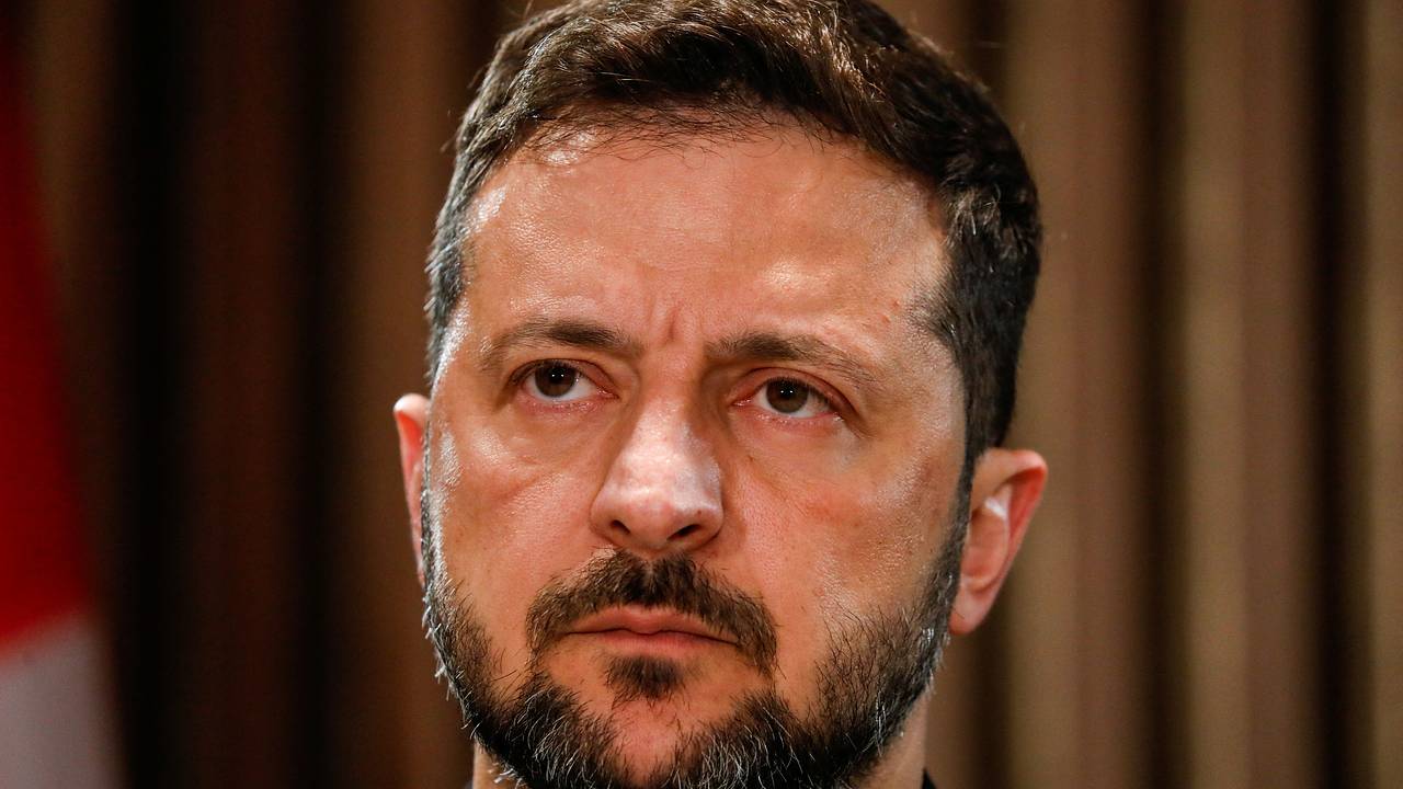 Зеленский обозначил сроки завершения конфликта на Украине
